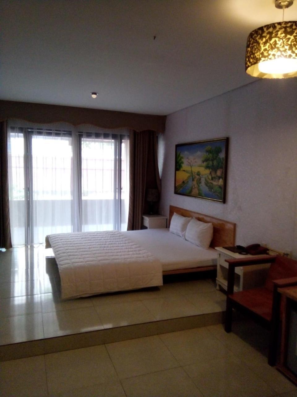 Khach San Thuong Mai Hotel Yen Thinh Buitenkant foto